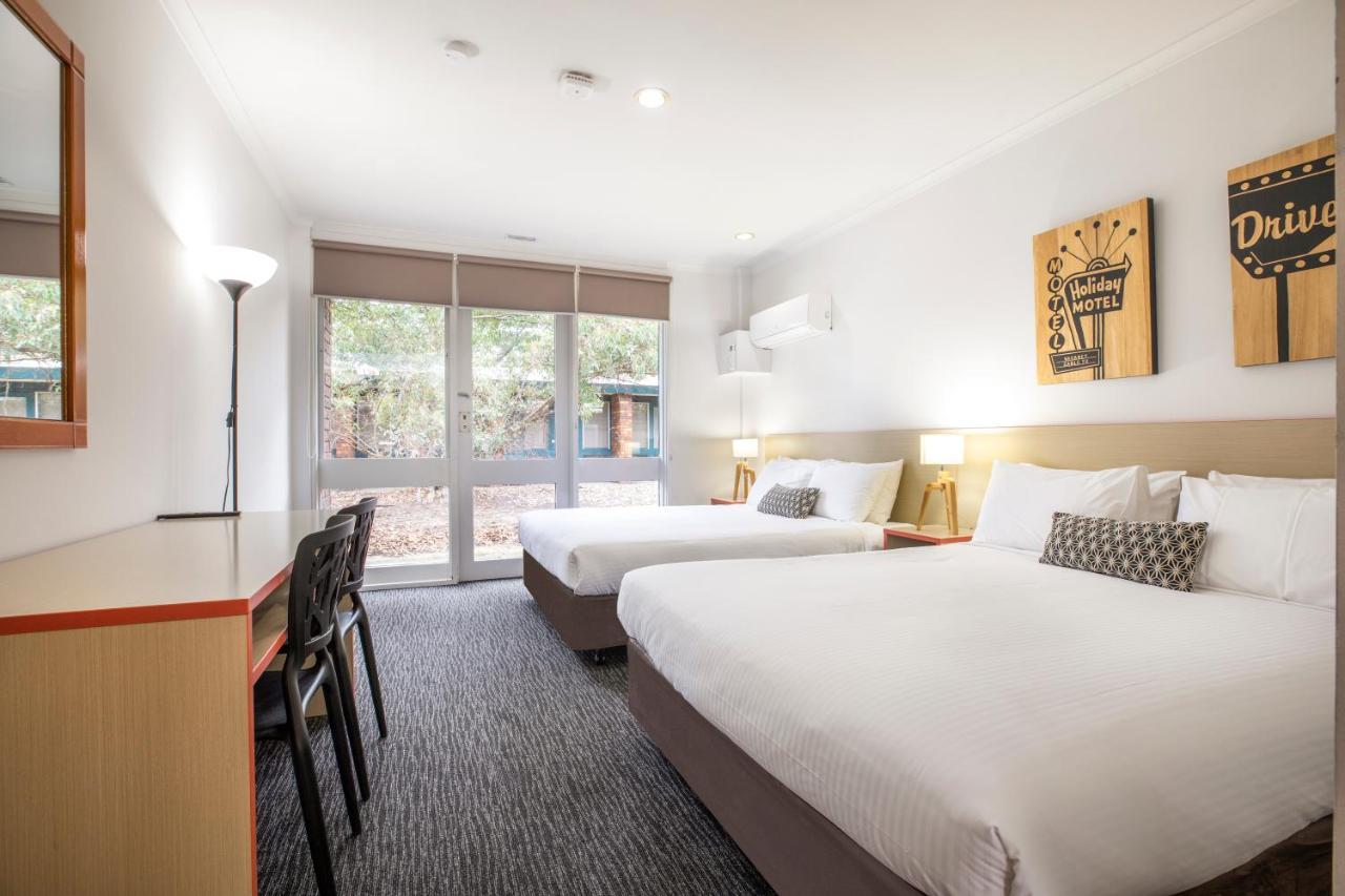 Burvale Hotel Nunawading Eksteriør billede