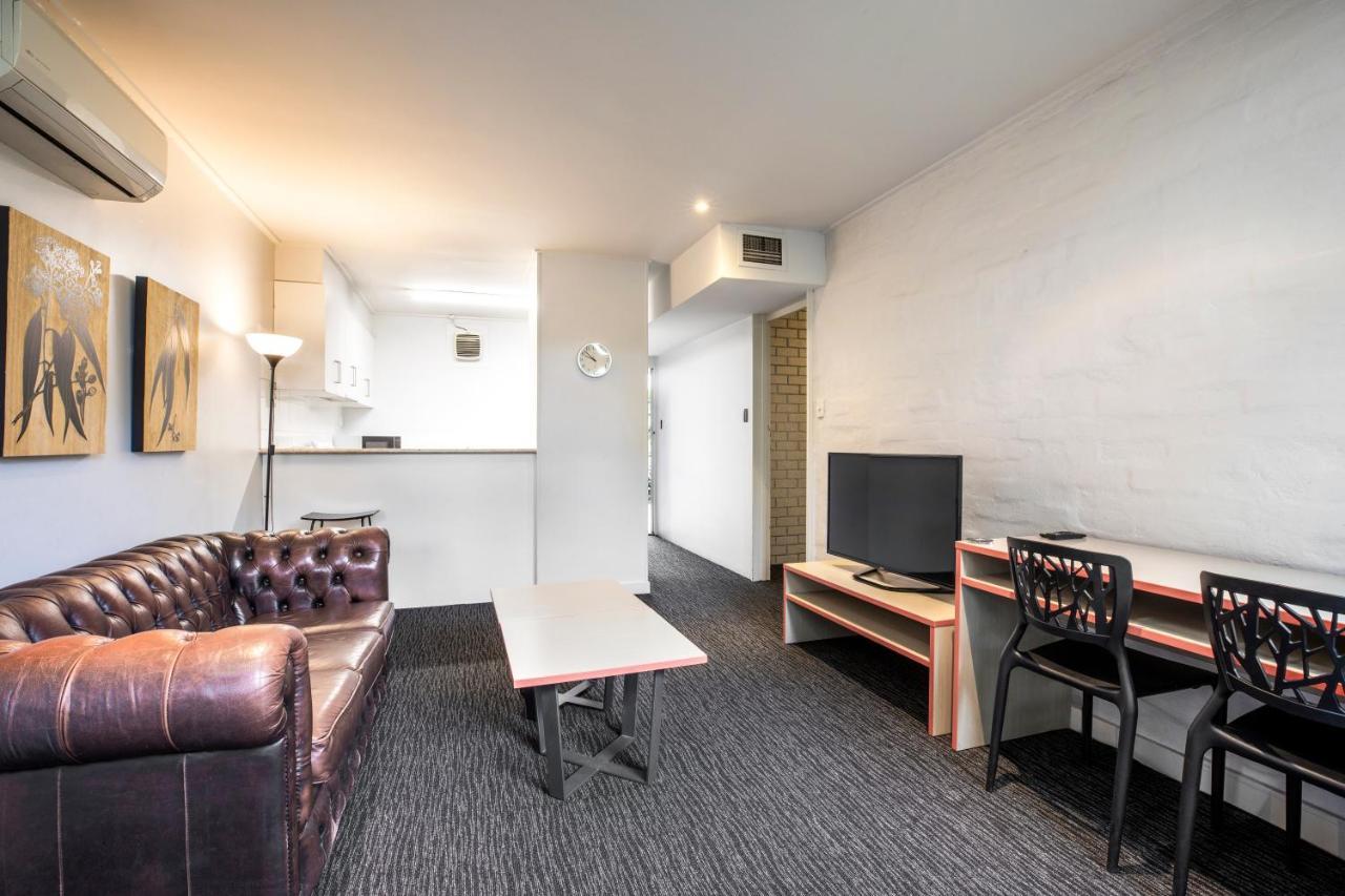 Burvale Hotel Nunawading Eksteriør billede