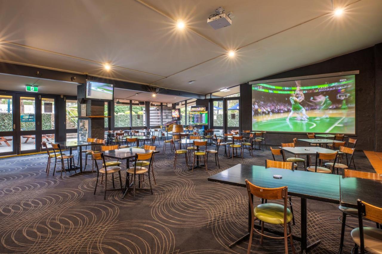 Burvale Hotel Nunawading Eksteriør billede
