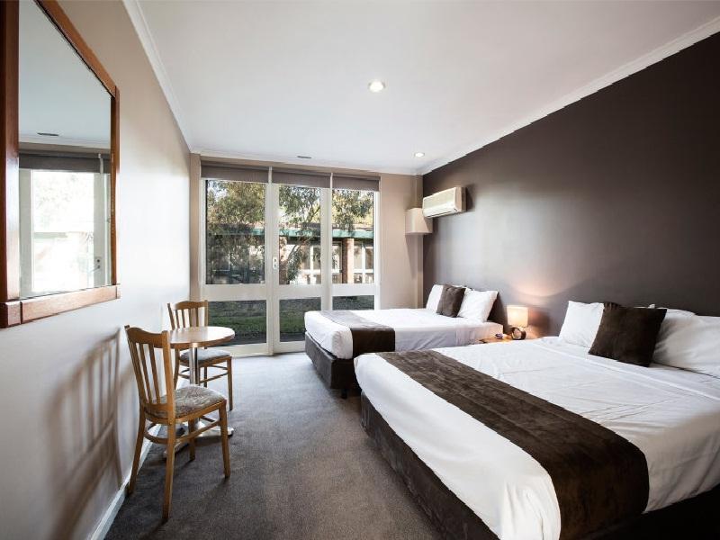 Burvale Hotel Nunawading Eksteriør billede