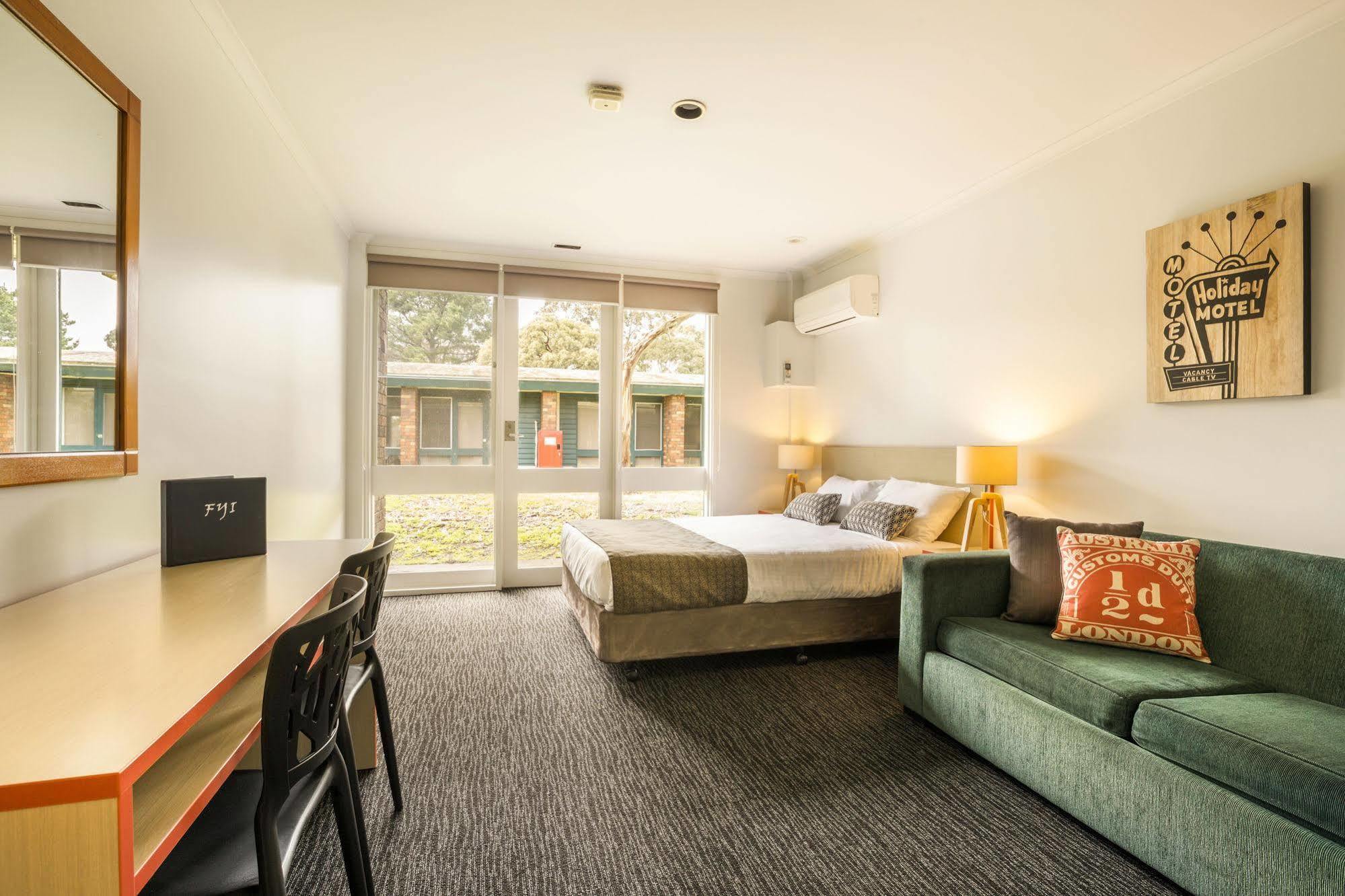 Burvale Hotel Nunawading Eksteriør billede