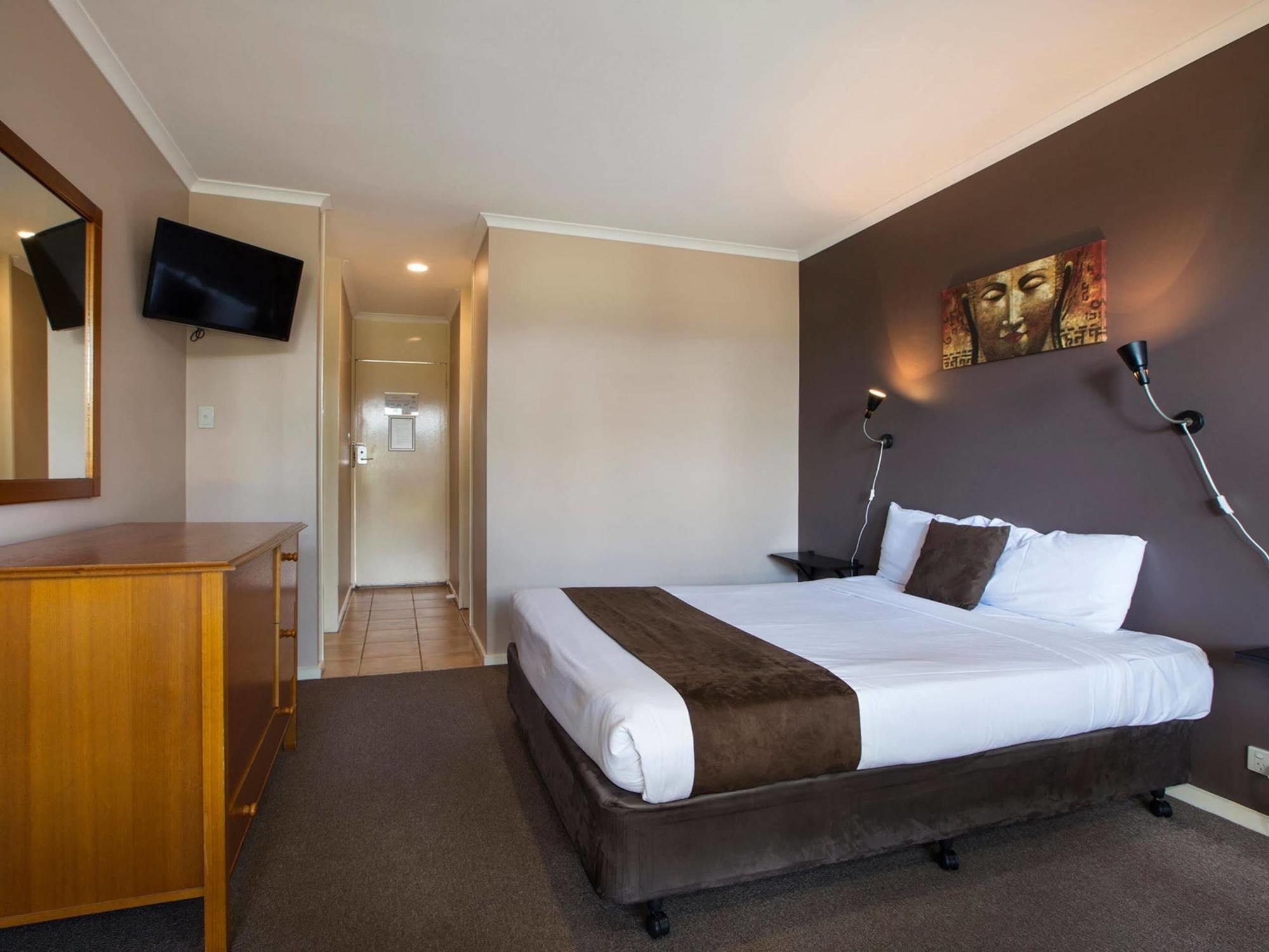 Burvale Hotel Nunawading Eksteriør billede